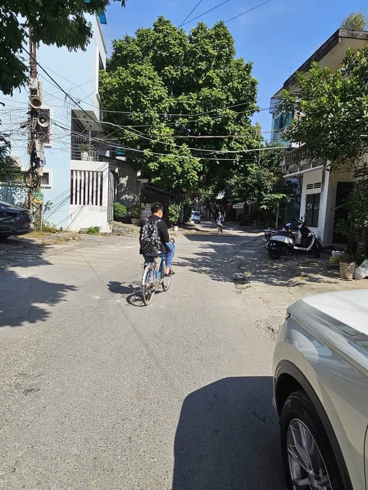 Bán đất + Nhà C4 phường Ngọc Trạo - Đường Hoàng Văn Thụ 100m² - Giá chỉ 5.8 tỷ!