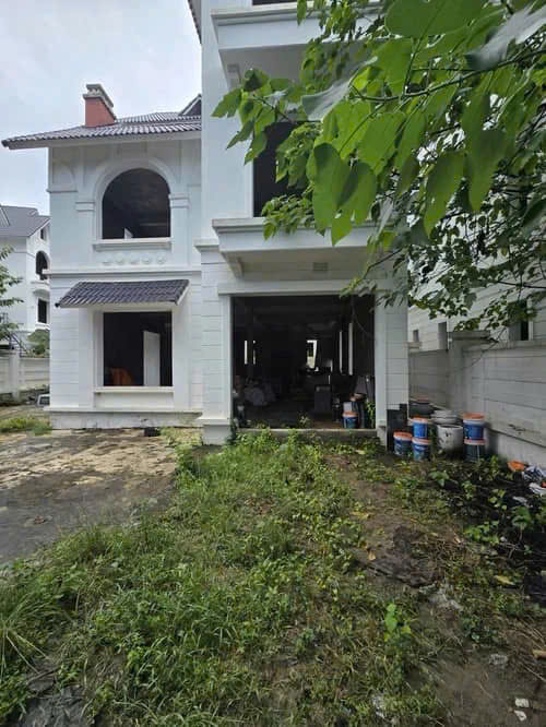 Townhouse An Khánh 316m² giá 50 tỷ - Sổ đỏ chính chủ, pháp lý rõ ràng!