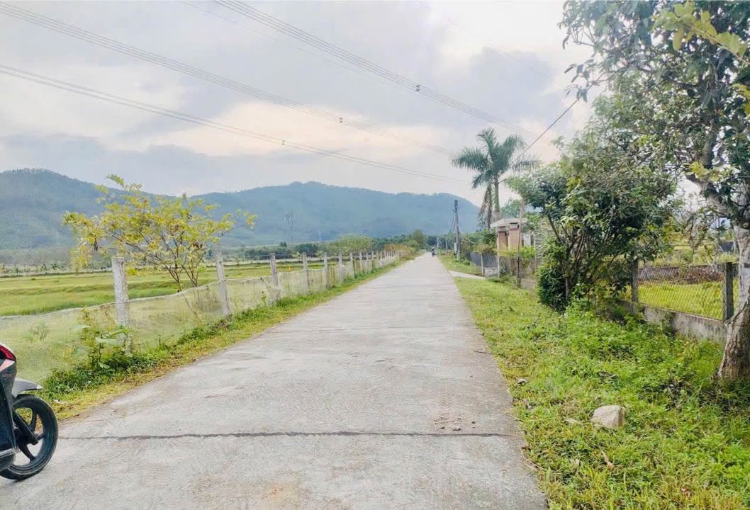 Đất vườn thôn Quyết Tiến, Thạch Xuân 1048m² - Vị trí đắc địa gần sân golf!