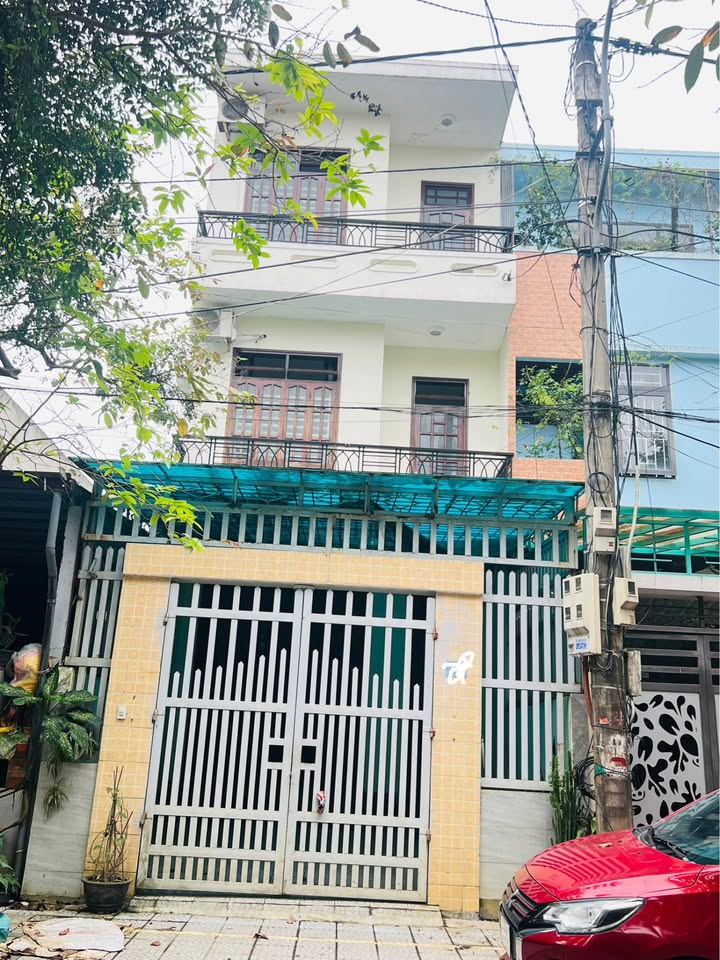 Nhà cho thuê mặt tiền Hồng Chương, Huế 240m² - Thích hợp kinh doanh và sinh sống!