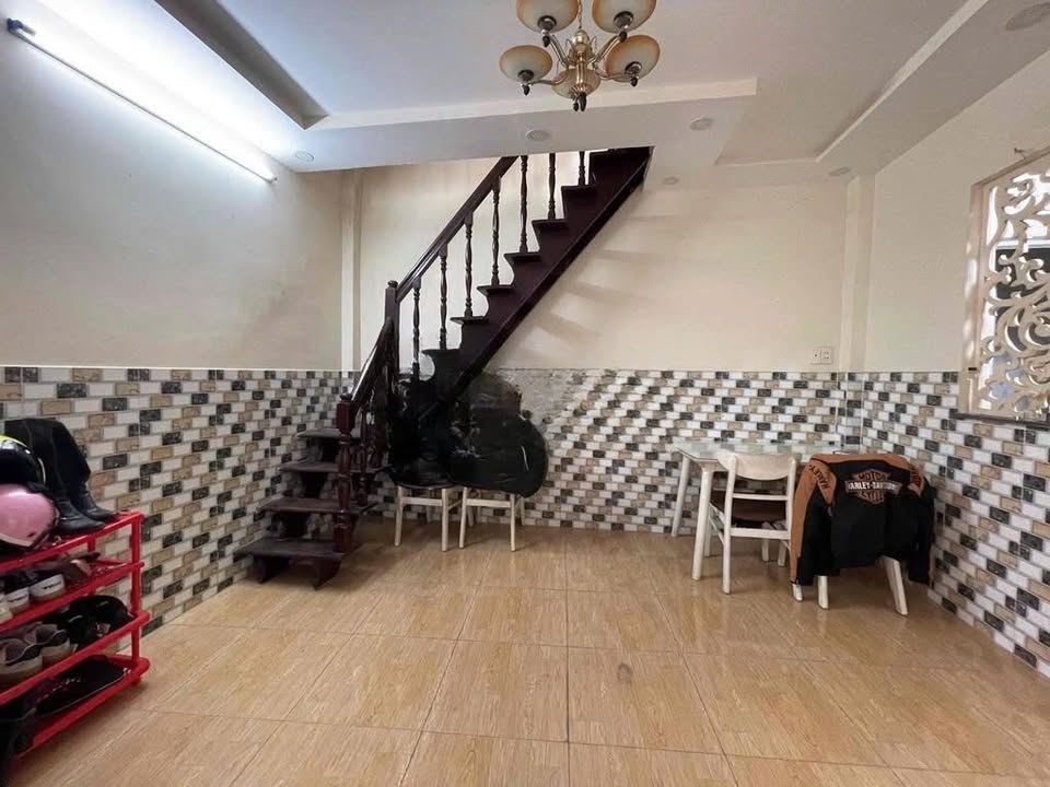 Nhà nguyên căn Nguyễn Thượng Hiền, Bình Thạnh 25m² giá chỉ 13 triệu/tháng - Thuận tiện kinh doanh!