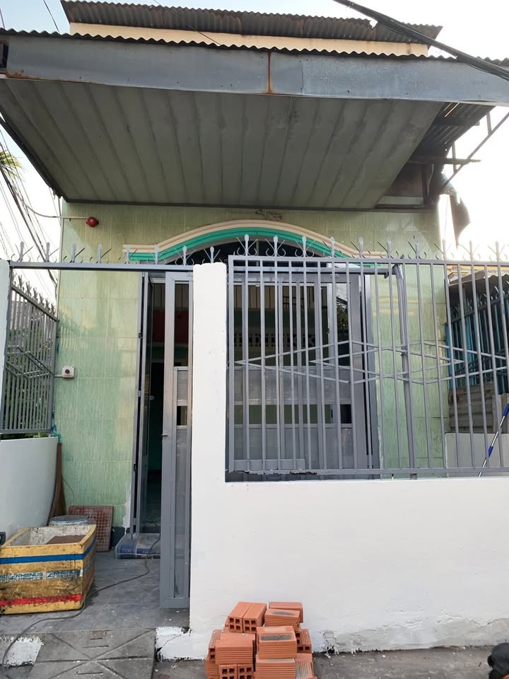 Nhà cho thuê tại Xuân Thới Sơn 40m² giá 3.5 triệu - Nhà sạch sẽ, nhận ngay!