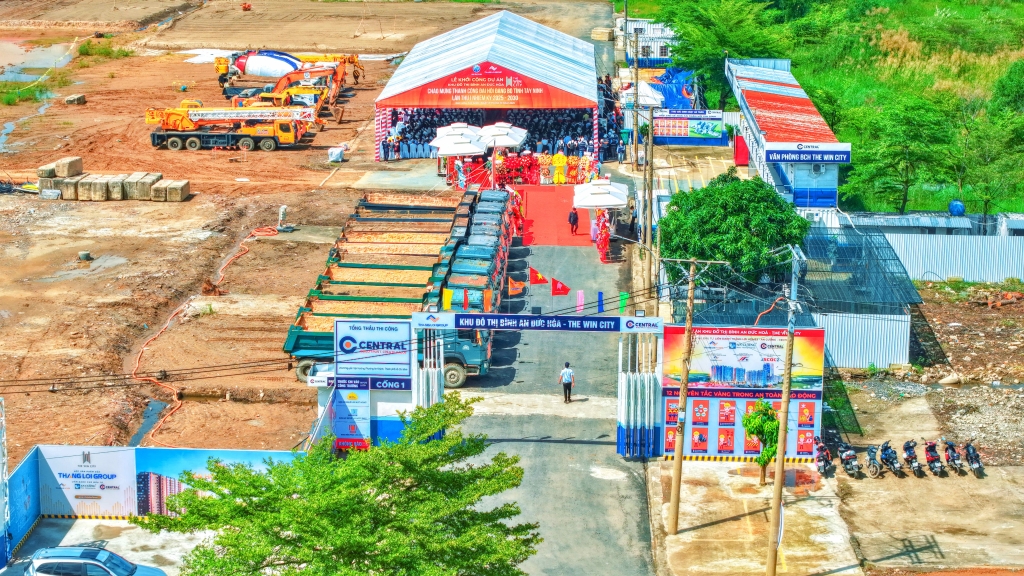 Căn hộ 65m² mặt tiền tỉnh lộ 10 giá 1.3 tỷ - Chủ đầu tư uy tín, full nội thất!