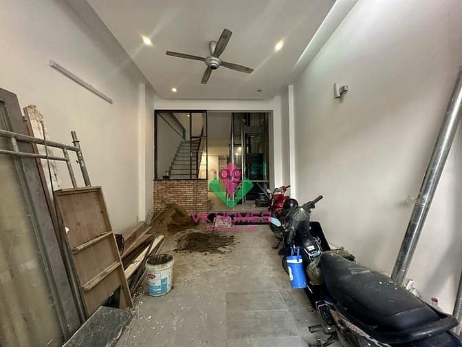 Mặt bằng kinh doanh tại Xuân Thủy, Thảo Điền 64m² - Giá thuê 25 triệu/tháng