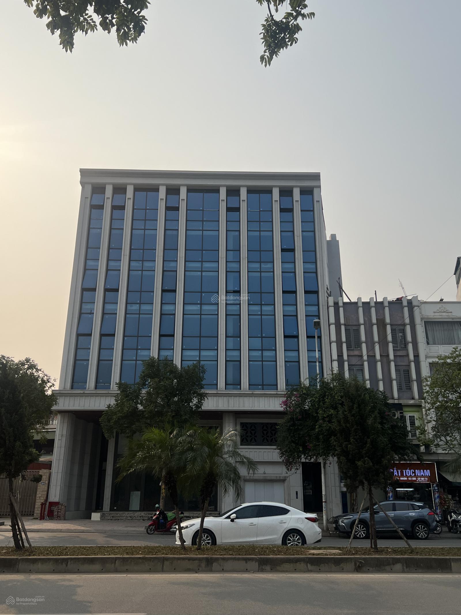 Cho thuê sàn thương mại phố Ngọc Khánh 400m² - Vị trí vàng gần khu Vin hoàn thiện!