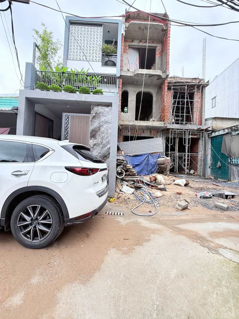 Bán Nhà 3 Tầng - Quận Thanh Khê - 62m² giá 5.15 tỷ - Full nội thất, sẵn sàng ở ngay!