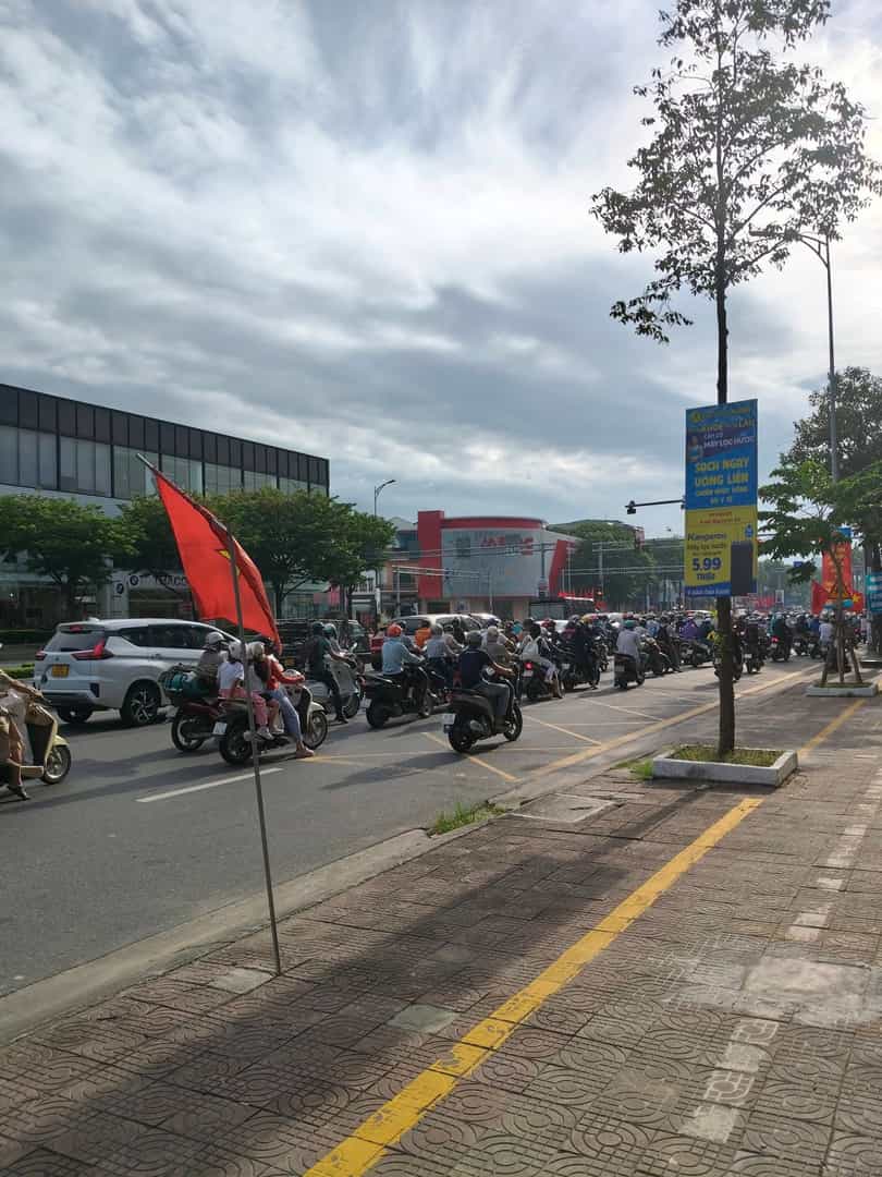 Bán Nhà 4 Tầng Mê Đúc - Mặt Tiền Ngã Tư Hà Huy Tập, Đà Nẵng - Đầu Tư Lợi Nhuận Cao!