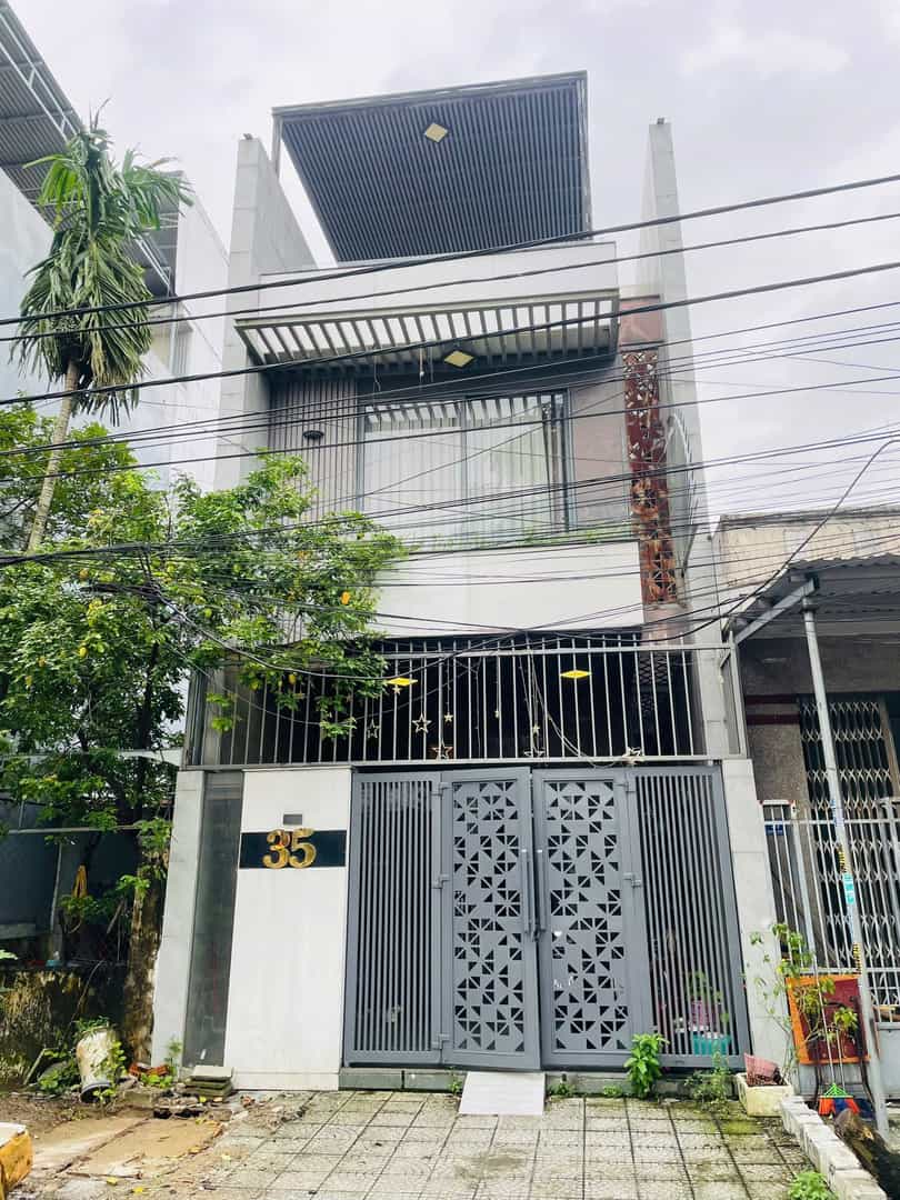 Nhà 3 Tầng Mặt Tiền Nhơn Hòa 90m² giá 5.75 tỷ - Thiết kế hiện đại, thuận tiện sống!
