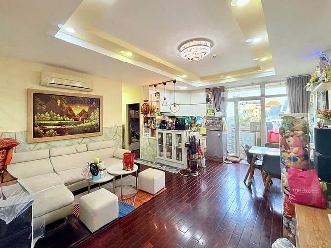 Căn góc 83m² Hoàng Kim Thế Gia, sổ hồng chính chủ, giá 3.9 tỷ - Ngay trung tâm tiện ích!