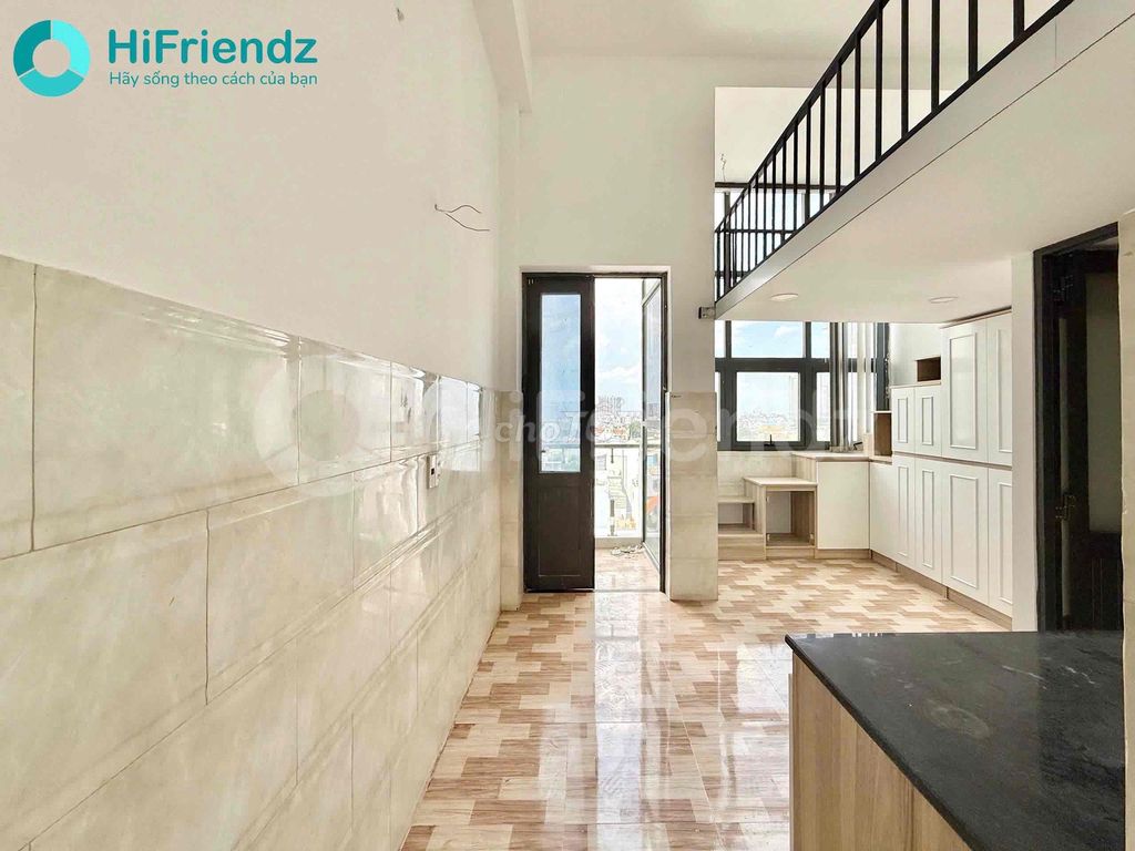 Căn hộ Duplex tại Cầu Nguyễn Văn Cừ, 28m² chỉ 5.3 triệu - Full nội thất, thang máy