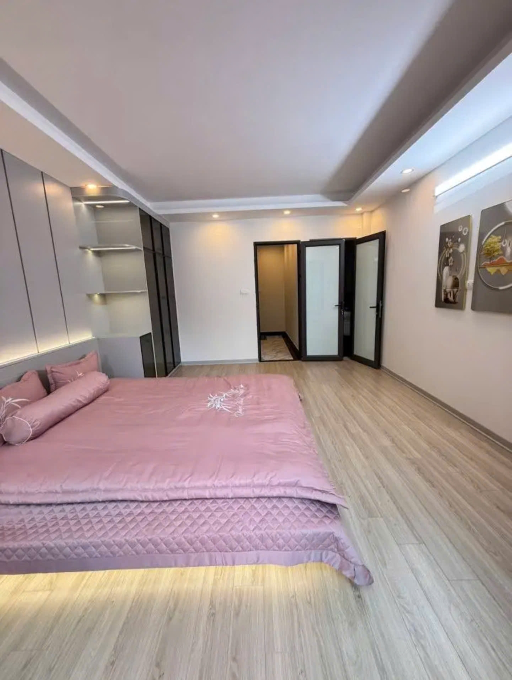 Nhà đẹp Trịnh Văn Bô 38m² giá 5.1 tỷ - Sổ hồng chính chủ, gần ga Metro!