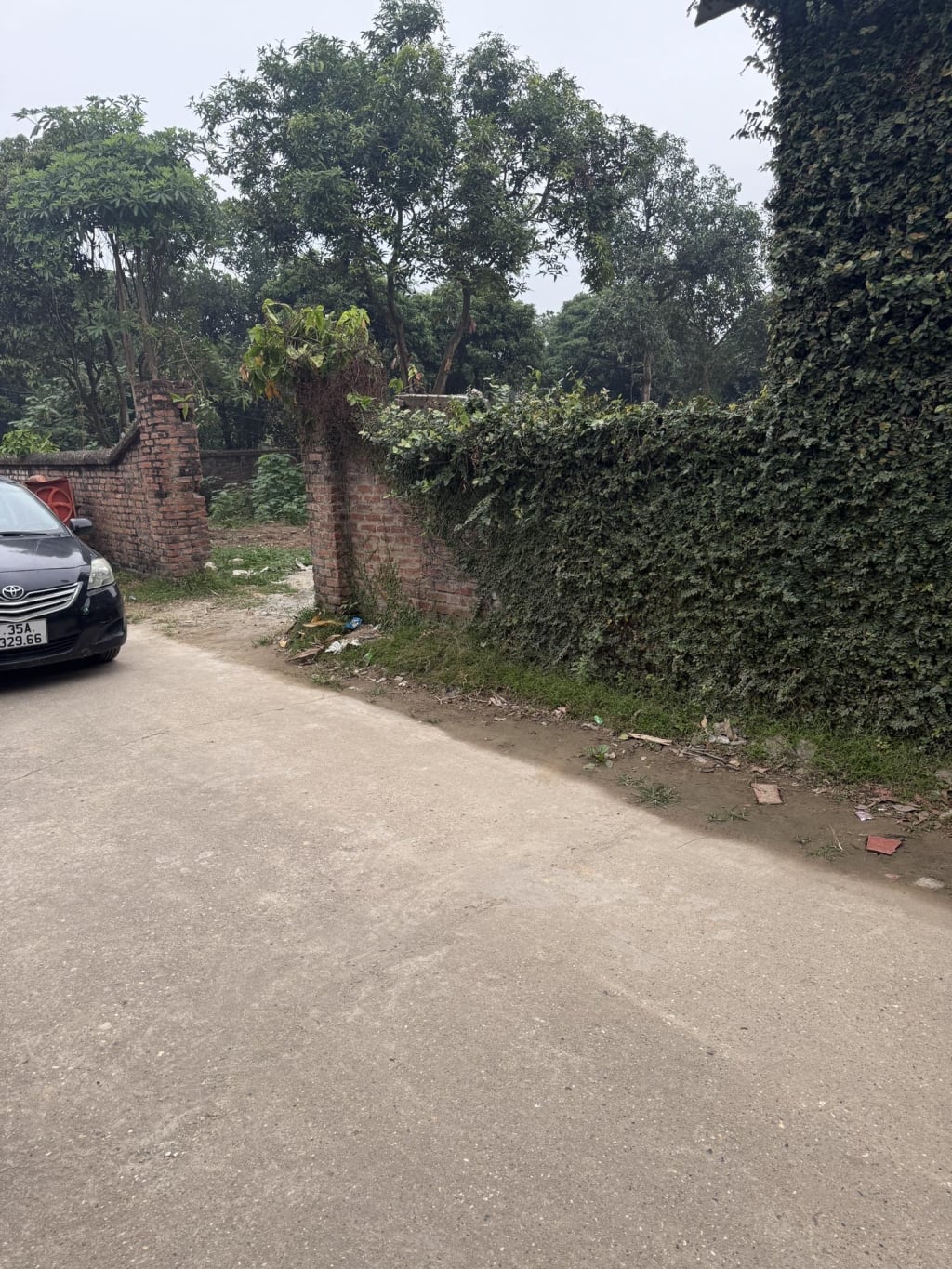 Bán đất lô 2 ô tô tránh tại Minh Phú, Sóc Sơn, 107m² giá 2,8 tỷ - Sổ đỏ chính chủ!