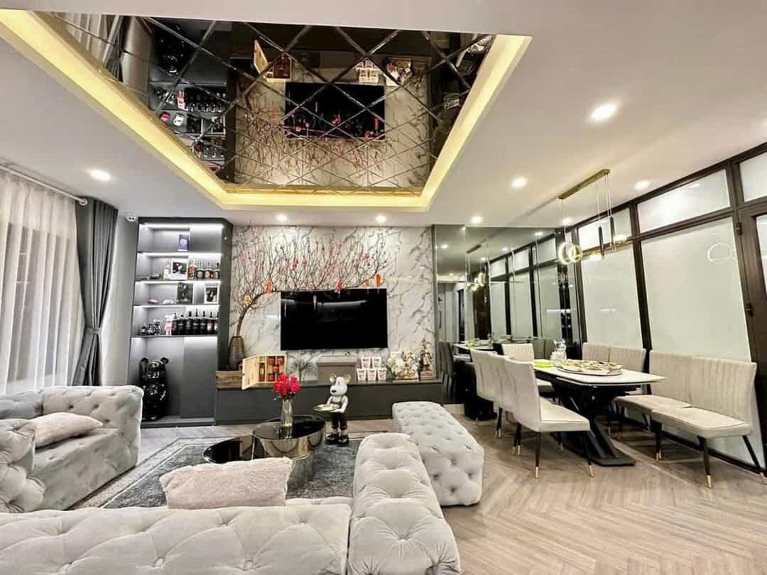 Nhà mặt phố Hoàng Văn Thái, Thanh Xuân, 90m², giá 43 tỷ - Sẵn sàng giao dịch ngay!