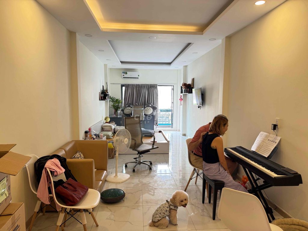 Nhà Bạch Đằng, Bình Thạnh, 97m² chỉ 8.8 tỷ - Mặt tiền hẻm 3 gác, tiện nghi đầy đủ