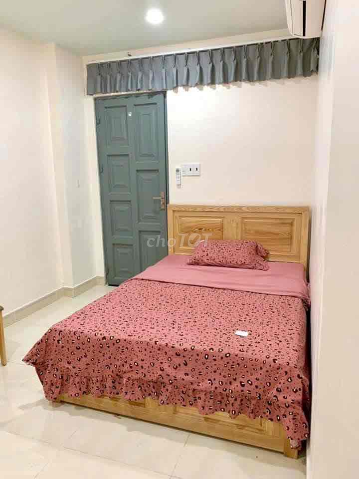 Cho thuê studio toà nhà lớn Quận 7 25m² giá chỉ 4.1 triệu - Tiện ích đầy đủ, an toàn 24/7!