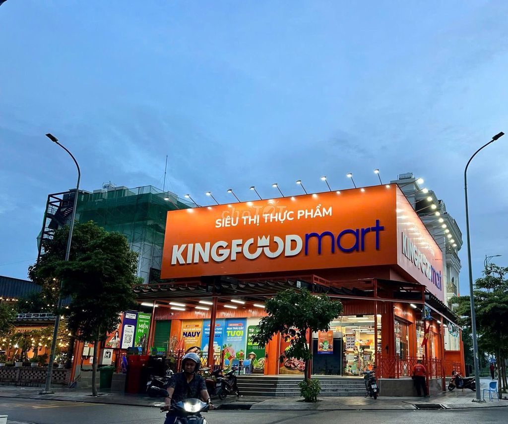 Nhà góc 2 mặt tiền Nguyễn Oanh, Gò Vấp 550m² giá 80 triệu - Phù hợp làm văn phòng, showroom!