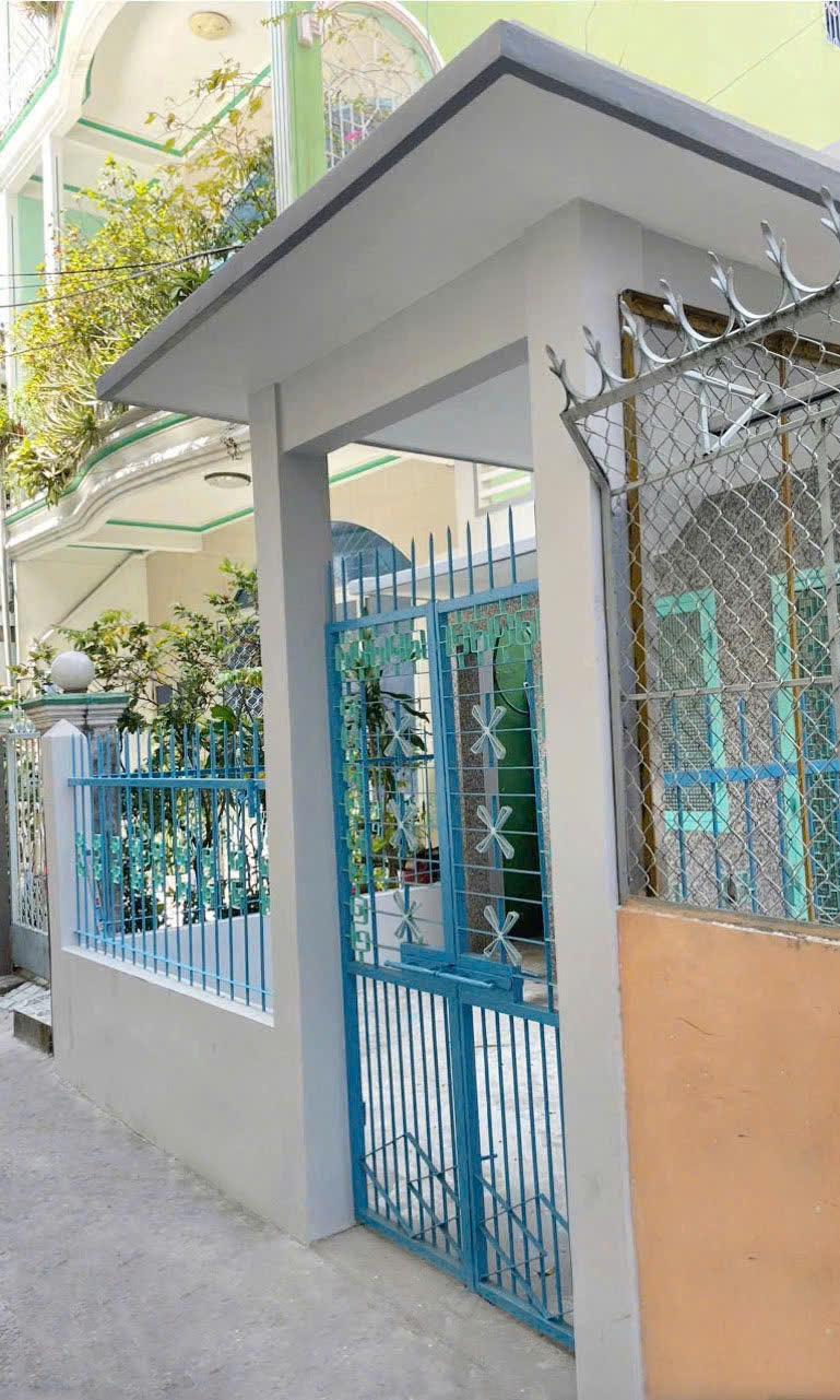 Bán nhà 1 trệt 1 lửng hẻm 21 Cách Mạng Tháng 8, Ninh Kiều, giá 2,9 tỷ - Vị trí đắc địa gần trung tâm!