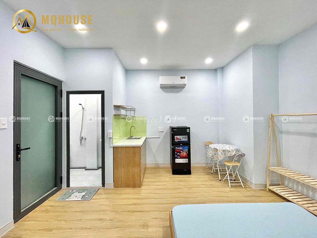 Studio Hồng Lạc, Phường 10, Tân Bình 28m² giá 4.5 triệu - Full nội thất, gần Quận 10!