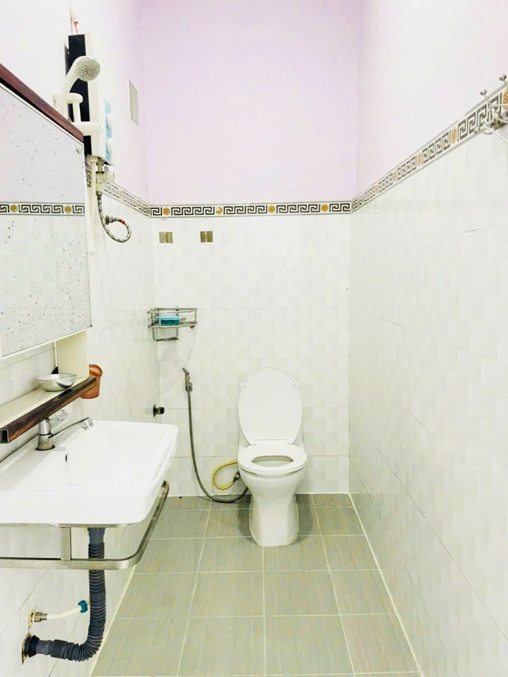 Nhà 4 Tầng Dương Bá Trạc, Quận 8 - Giá chỉ 6 tỷ - Sẵn sàng vào ở!