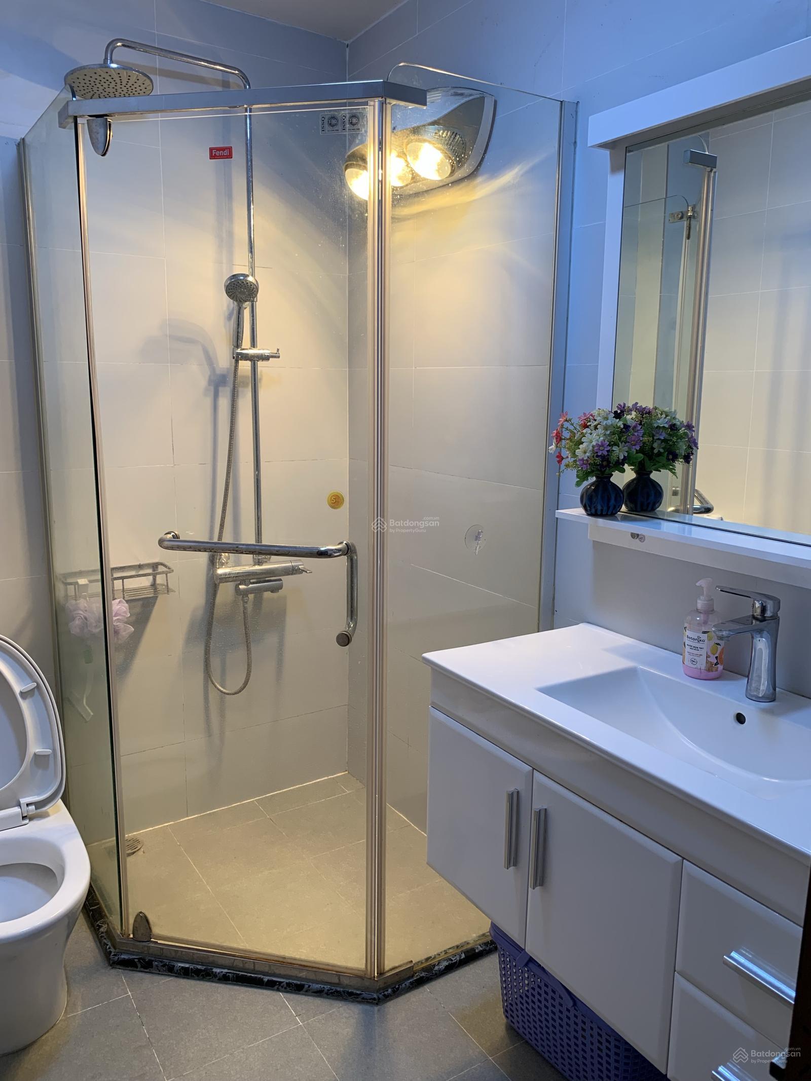 Nhà nguyên căn 158 Nguyễn Sơn, Bồ Đề, Hà Nội 62m² giá 13 triệu - Sẵn sàng vào ở ngay!