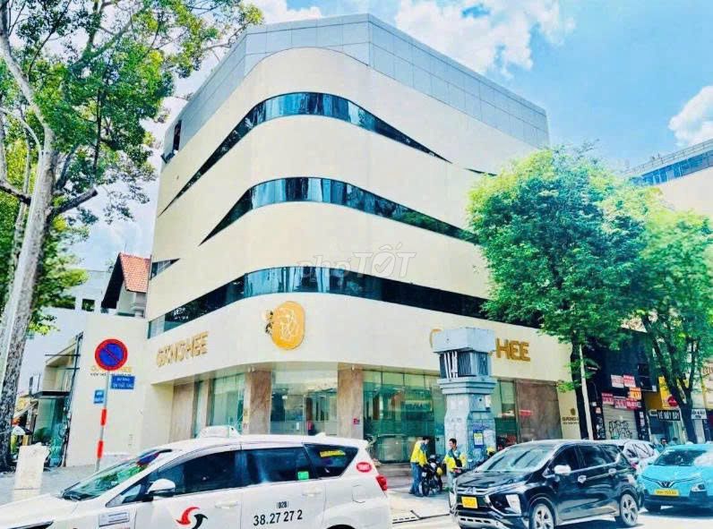 Nhà cho thuê 2 mặt tiền Phùng Khắc Khoan Quận 1, 300m² giá 150 triệu - Kinh doanh đa ngành nghề!