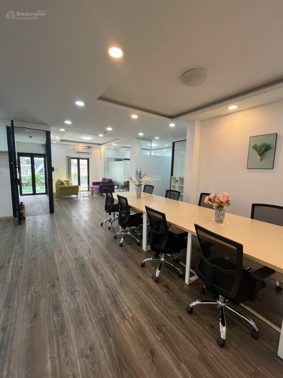 The Shark Office - Văn phòng đẳng cấp 150m² tại Quận 3 chỉ 79 triệu