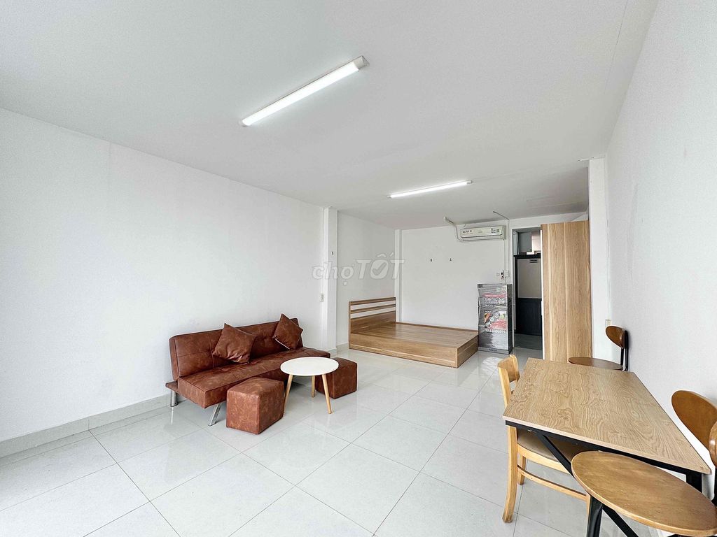 Phòng cho thuê tại Nguyễn Sỹ Sách, Gò Vấp 40m² giá chỉ 5.8 triệu - Nội thất đầy đủ!