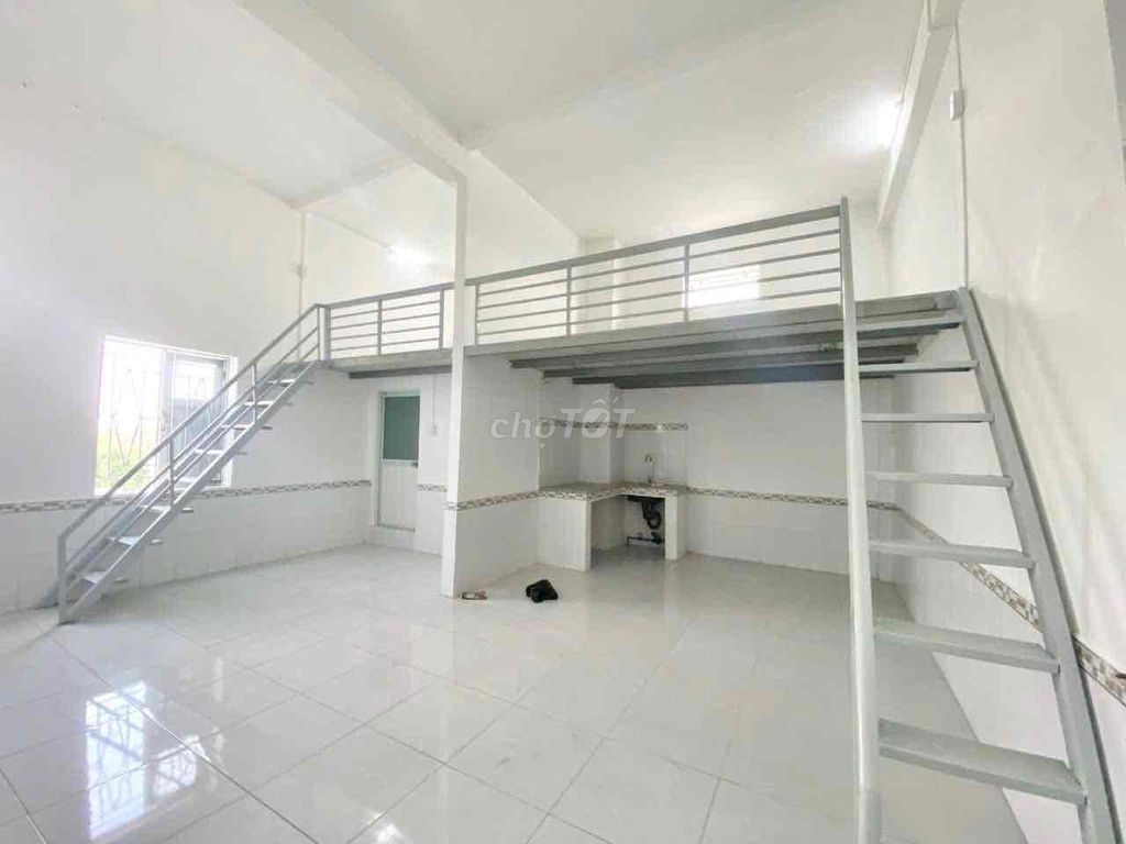 Room cho thuê 45m² ngay Lê Văn Việt - Không gian sống thoáng đãng, tiện nghi