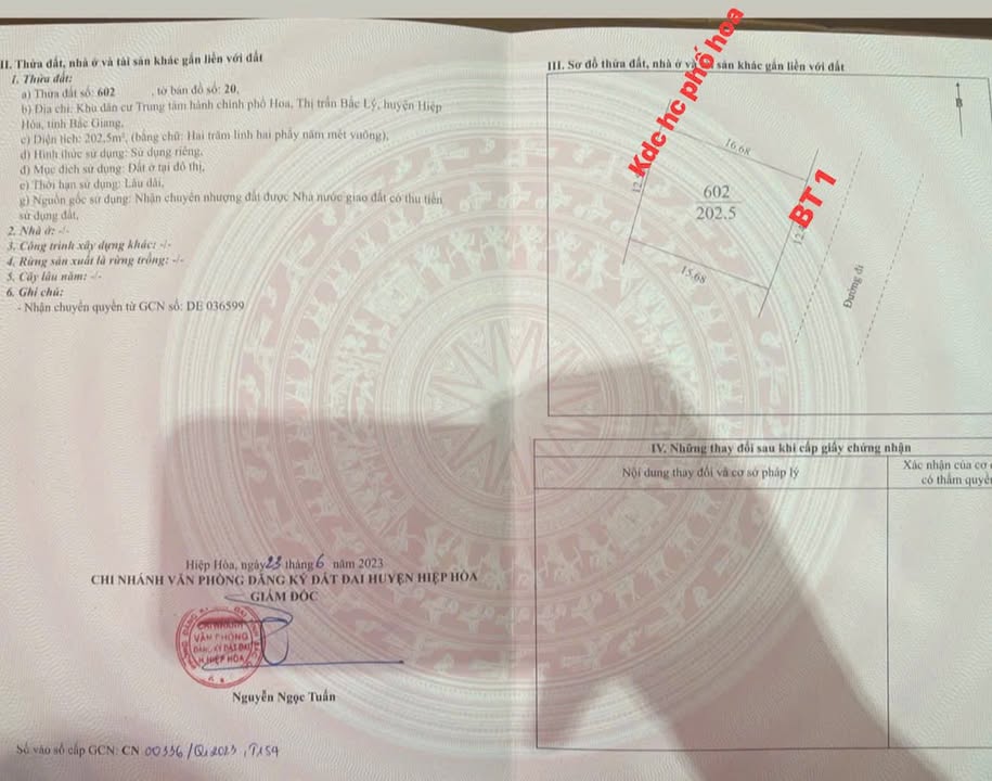 Biệt thự Townhouse KDC Hành Chính Phố Hoa, Bắc Lý, Hiệp Hoà 200m² - Vị trí đắc địa, đầy đủ tiện ích!