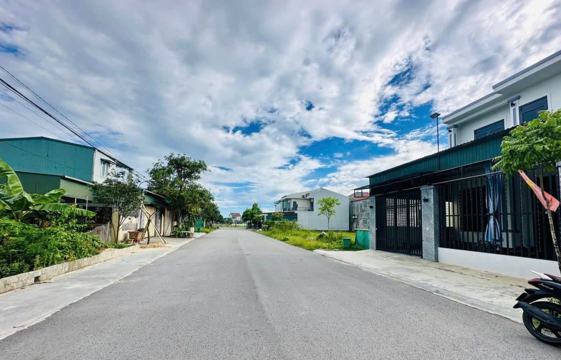 Đất quy hoạch Kinh Nam, Thành Sen, Hà Tĩnh 150m² giá 3 tỷ - Lô đất chính chủ, vị trí đẹp!