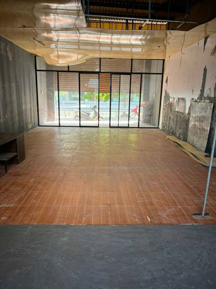 Bán đất tặng nhà mặt đường Thích Trí Hải, Lê Chân 107m² giá 10.2 tỷ - Đầu tư sinh lời ngay!