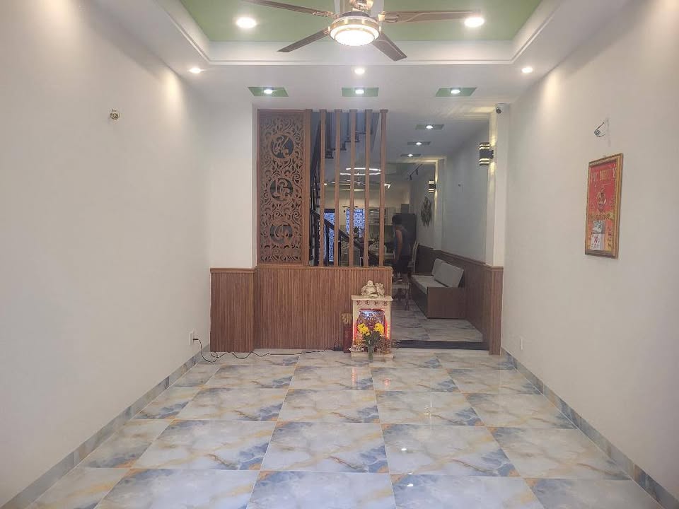 FrontHouse Bàu Cát Tân Bình 112m² giá 18 tỷ - Mặt tiền kinh doanh lý tưởng!