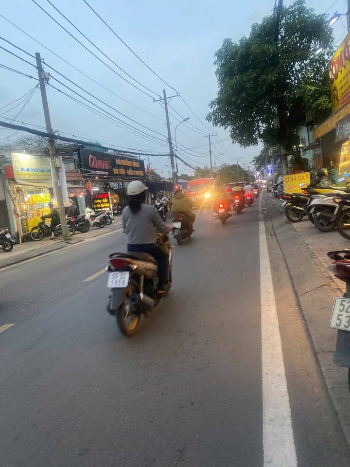 FrontHouse mặt tiền Hoàng Diệu 2, Thủ Đức 144m² giá 19.5 tỷ - Vị trí kinh doanh đắc địa!