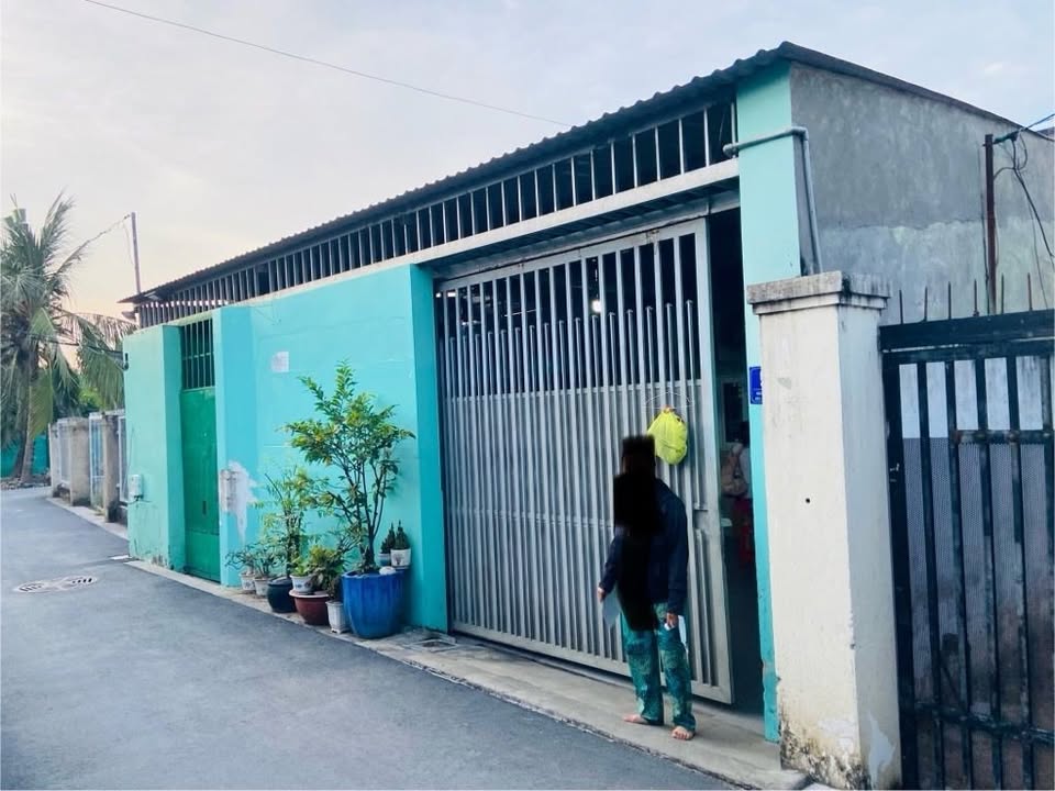 Bán nhà Quận 2 - 192m² giá 16.3 tỷ - Vị trí đẹp, hẻm xe hơi rộng!