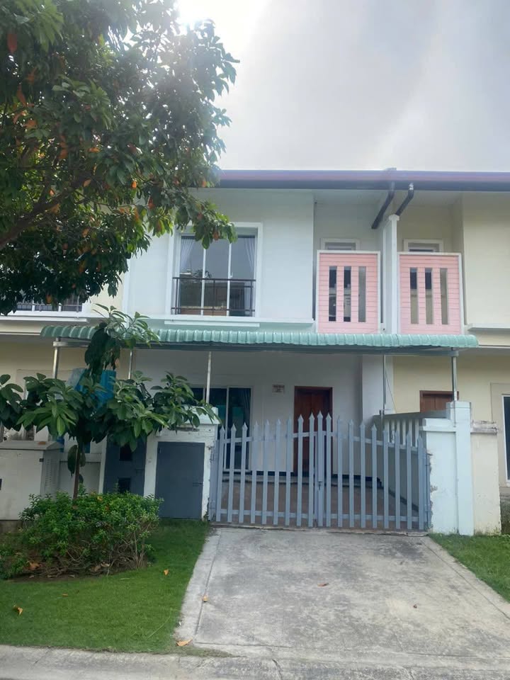 Nhà phố 2 tầng Ecolakes Bình Dương 120m² giá 3.2 tỷ - Chính chủ bán gấp!