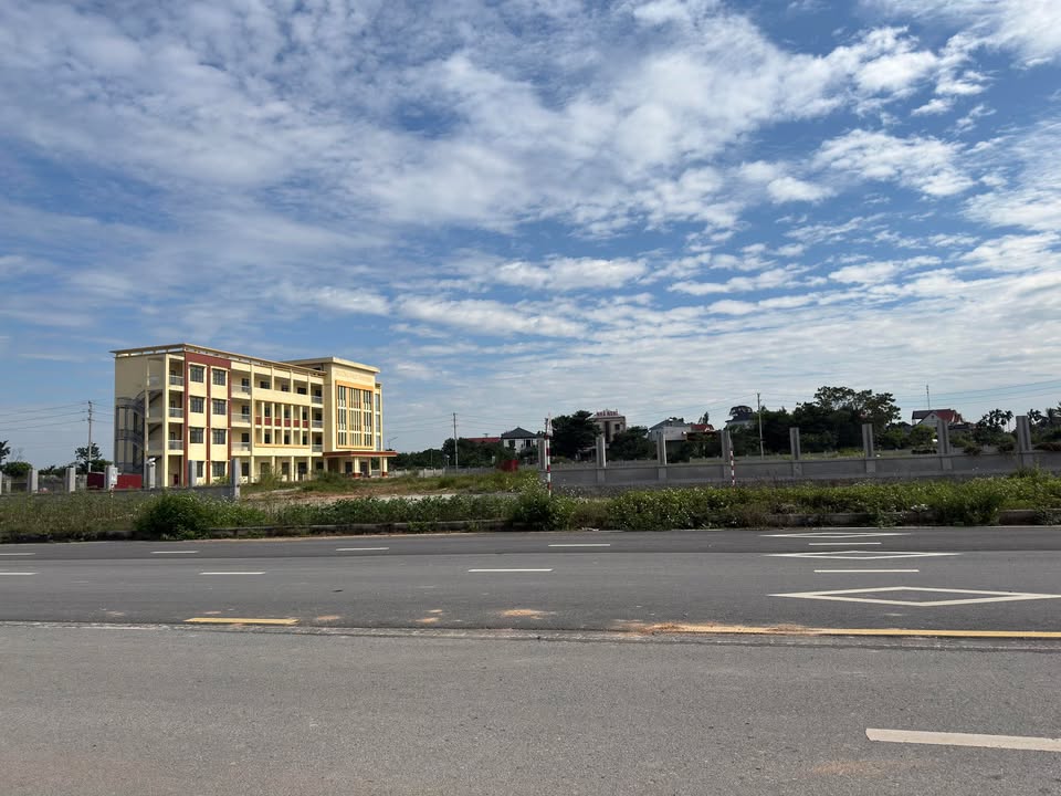 Đất nền Thôn Mầu, Lạng Giang 102m² giá 1.6 tỷ - Đón sóng đầu tư ngay!