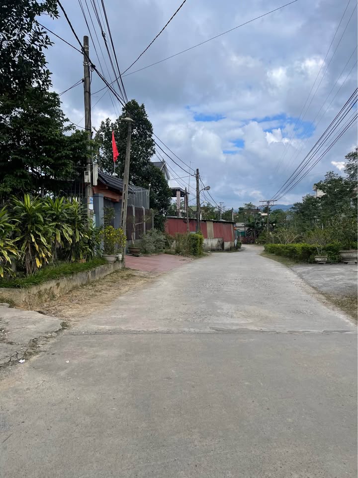 Đất mặt tiền đường Đồng Lê, Quảng Bình 162m² giá chỉ 600 triệu - Vị trí đắc địa!