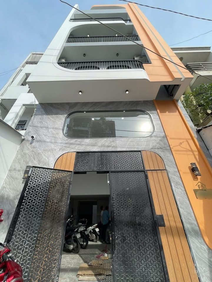 Căn hộ dịch vụ cao cấp Gò Vấp 100m² giá 21 tỷ - Doanh thu 100 triệu/tháng!