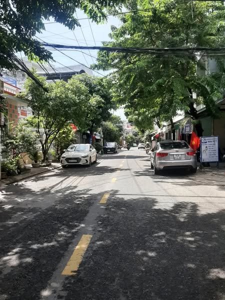 Nhà 2 tầng mặt kiệt Phan Thanh 154m² giá 10.2 tỷ - Kinh doanh cafe ổn định!