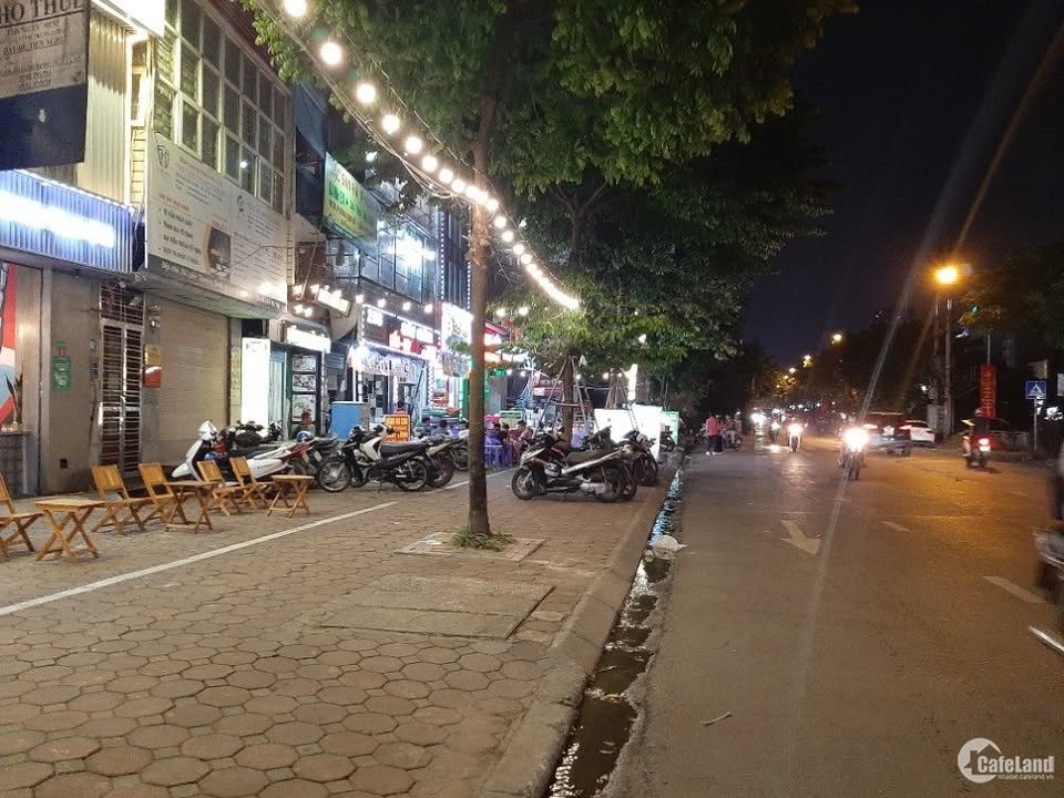 Tòa nhà mặt phố Trung Kính, Yên Hòa, Cầu Giấy 81m² giá 70 tỷ - Cơ hội đầu tư tuyệt vời!