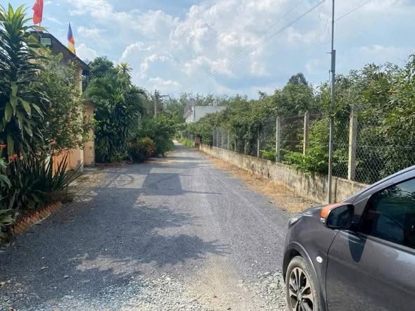 Đất nền 1000m² Tân Thạnh Đông, Củ Chi - Giá chỉ 7 tỷ, cơ hội đầu tư tốt!