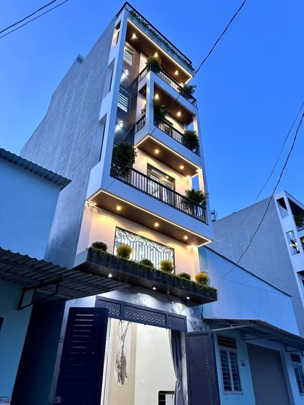 Nhà phố 6 tầng Tân Chánh Hiệp 80m² giá 7 tỷ - Thiết kế hiện đại, sẵn ở ngay!