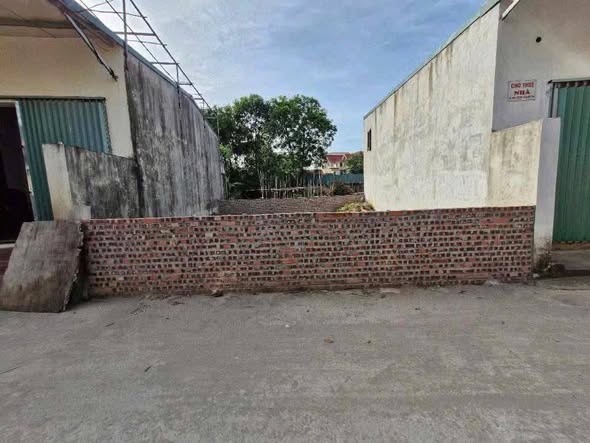 Đất nền Nam Phù Thanh Trì 56m² giá 4.4 tỷ - Sổ đỏ chính chủ ngay!