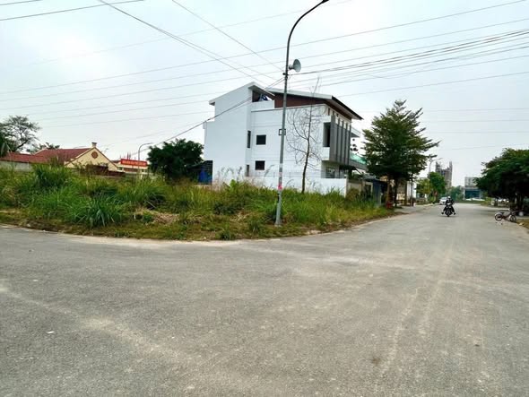 Đất nền Rừng Thông, Đông Sơn 84.8m² chỉ 2.15 tỷ - Đầu tư sinh lời ngay!