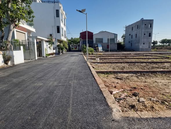 Đất nền Đồ Sơn 100m² giá 2,2 tỷ - Đường rộng, khu dân cư an ninh!