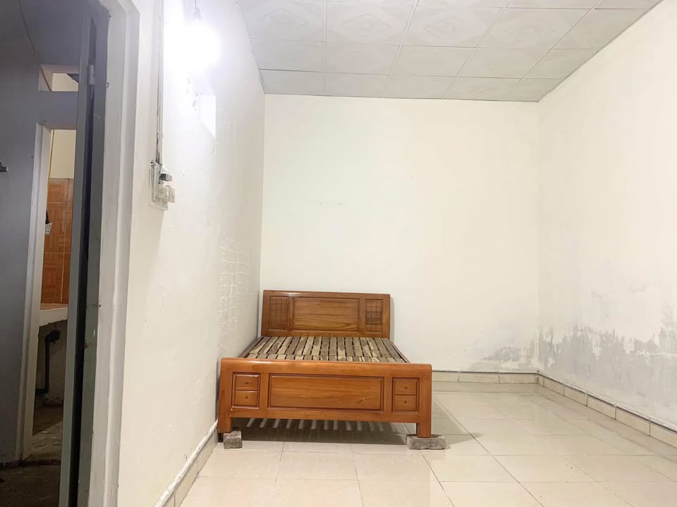 Phòng trọ tại Tô Thị, 25m² giá 1.2 triệu - Không chung chủ, thoải mái tự do!