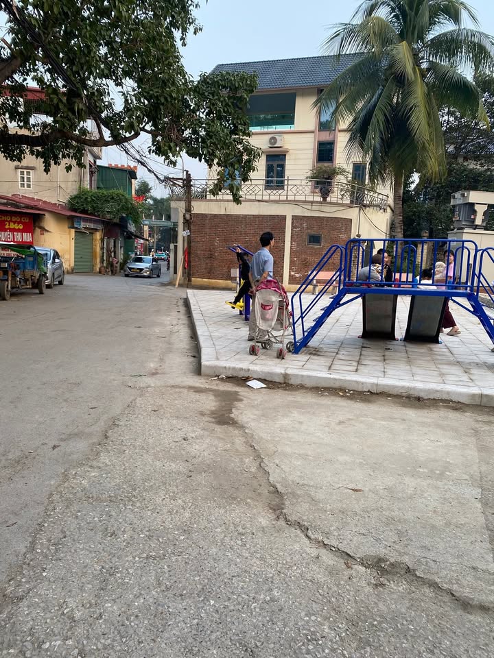 Nhà gác lửng phường Đông Vệ 65m² giá 2 tỷ - Ô tô vào tận nhà!