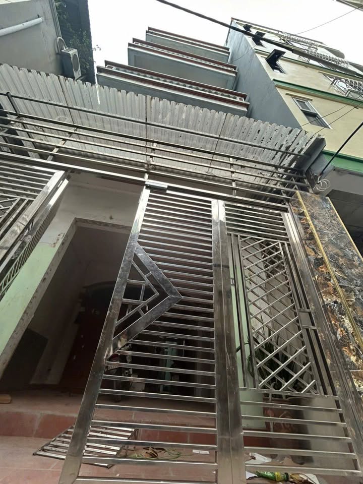 Chính chủ cho thuê CHDV Mễ Trì 65m² giá 15 triệu - Sẵn sàng vào ở ngay!