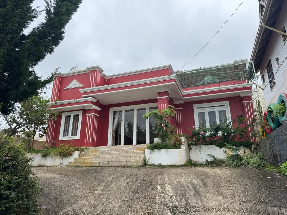 Nhà nguyên căn cho thuê tại đường Nguyên Phi Ỷ Lan, Đà Lạt - Phù hợp làm homestay!