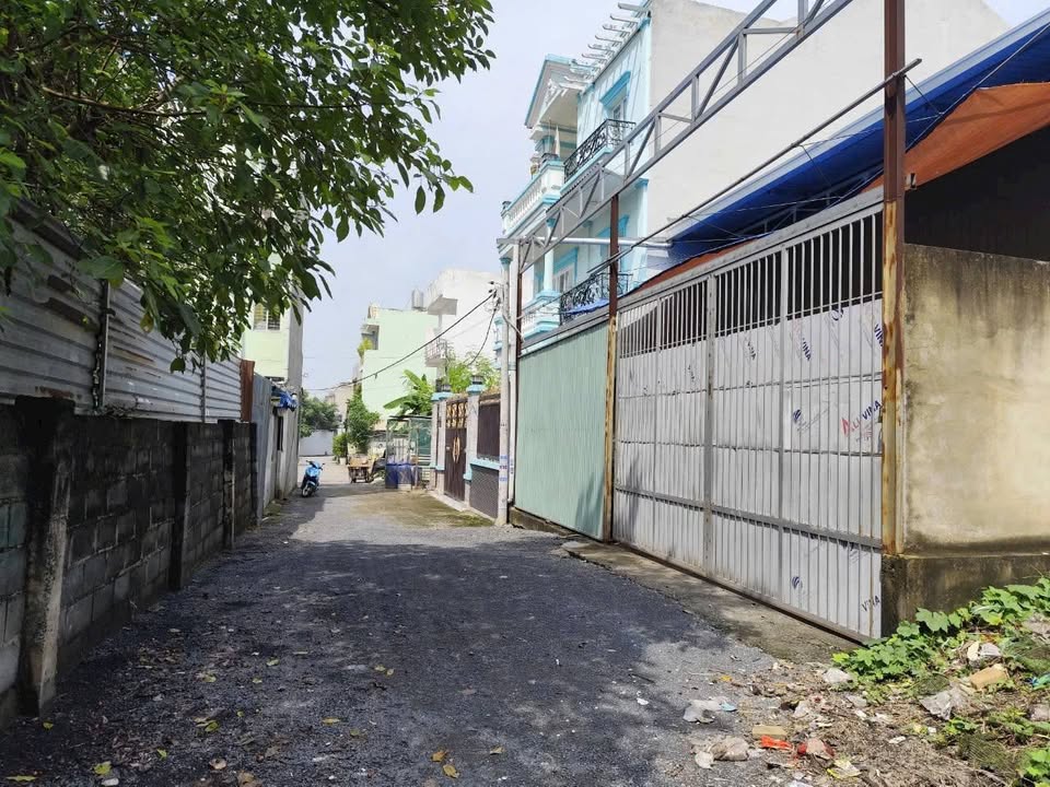 Kho Warehouse Bình Chiểu Thủ Đức 360m² giá 8.3 tỷ - Đường xe tải tận nơi!